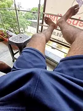 YoursThickDick from StripChat is Freechat
