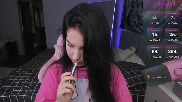 yourvodka from StripChat is Freechat