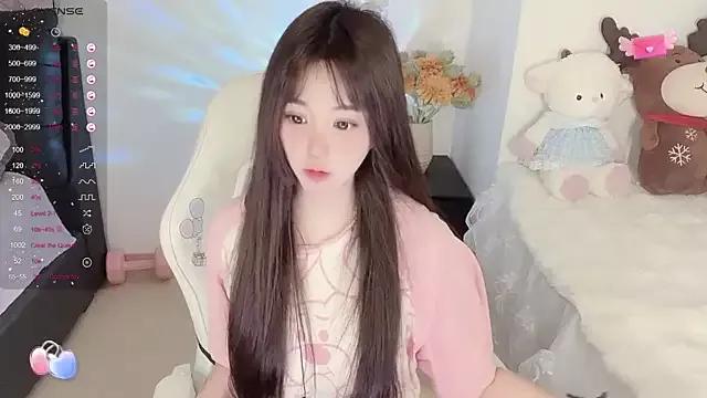 yuii-7 from StripChat