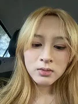 Photos of yuki_june from StripChat is Freechat