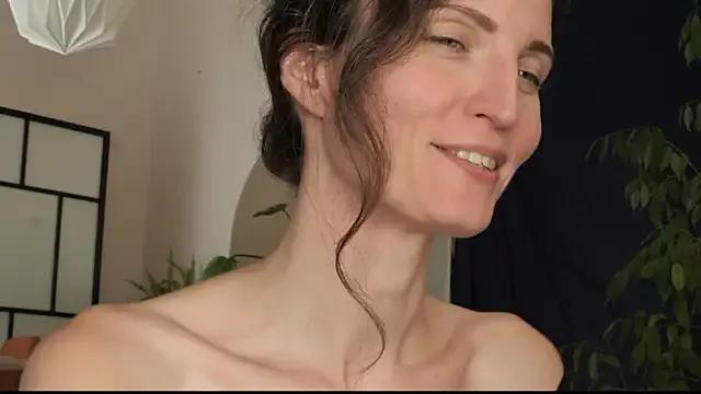 Photos of yulladao from StripChat is Freechat