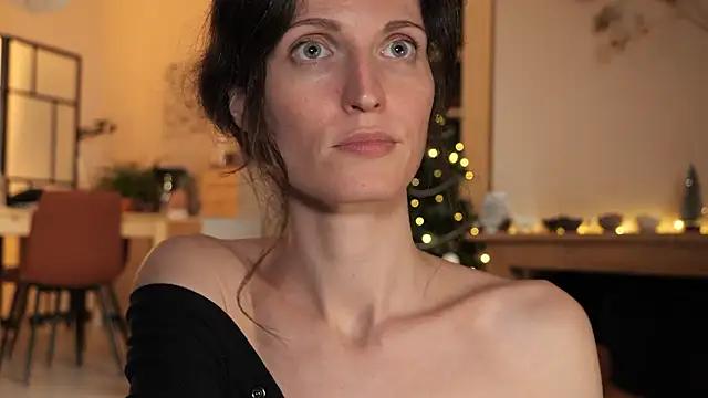 yulladao from StripChat
