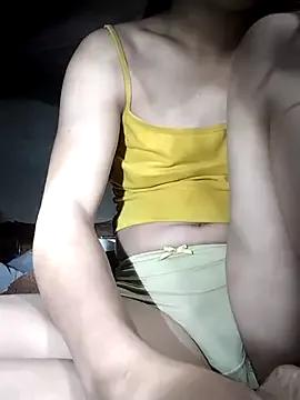 Yumi_sexyy from StripChat is Freechat