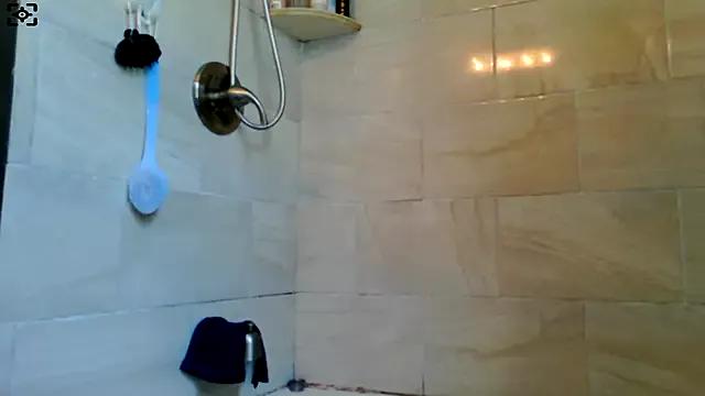 Yumiepussyy from StripChat is Freechat