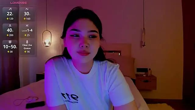 yummmymommy from StripChat
