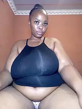 Yummy-Cat from StripChat
