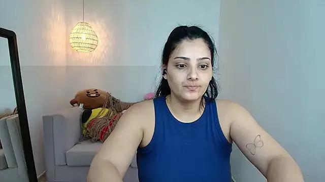 YummyAnna_ from StripChat