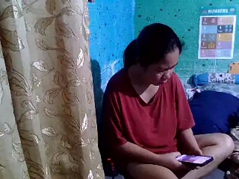 yummyclits4uxxx from StripChat