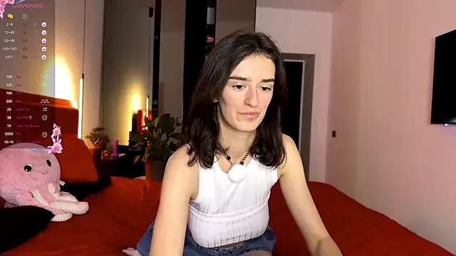 YummyTati webcams show profile image 