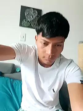 Yummyyeta from StripChat