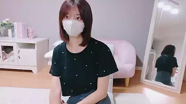 Photos of Yuna-ch from StripChat is Freechat