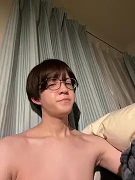 yuuuuma578 from StripChat