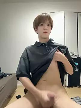 yuuuuma578 from StripChat