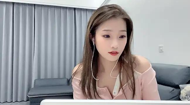 yuyu_77 from StripChat