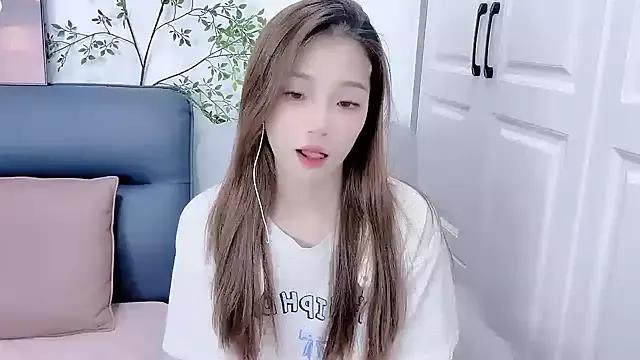 yuyu_77 from StripChat