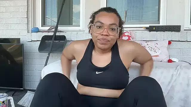 zahrabliss from StripChat is Freechat