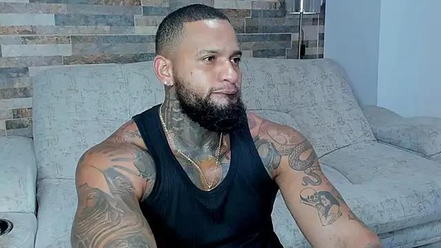 zaiin_diesel from StripChat
