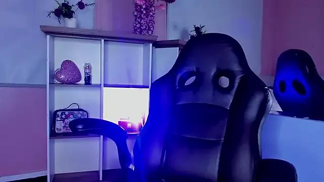 Zamantta from StripChat