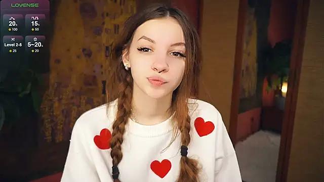ZanaLayes from StripChat