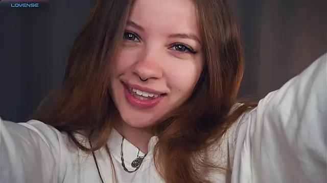 ZanaLayes from StripChat