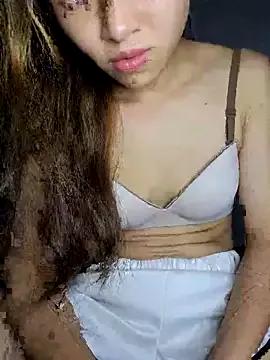 Zara_chuan from StripChat is Freechat