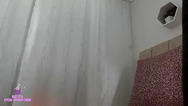Zara_dulce from StripChat