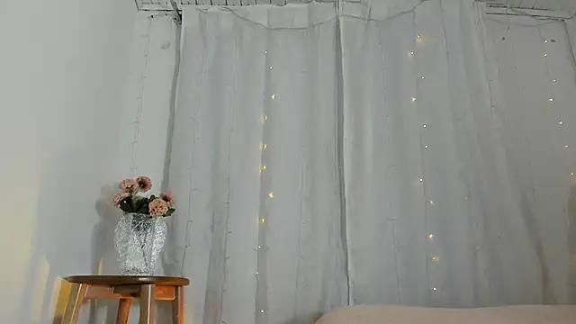 Zara_dulce from StripChat