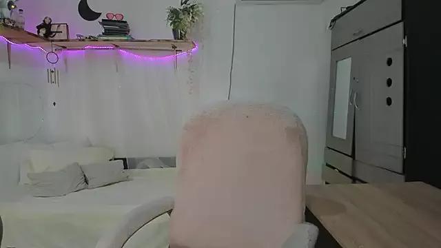 Zara_zest_ from StripChat