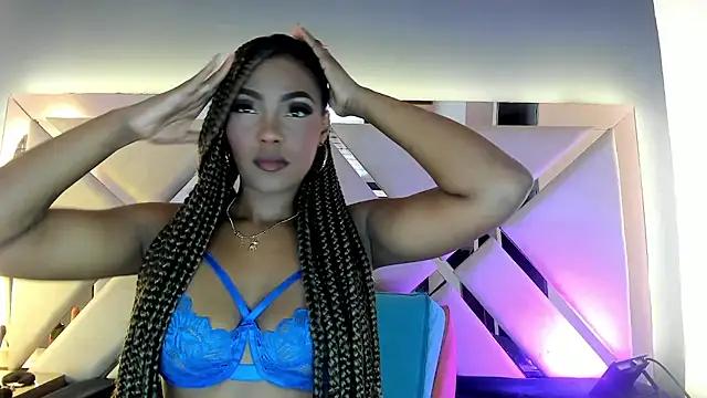 ZaraCollinss from StripChat