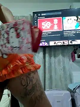 Zaragarciia98 from StripChat