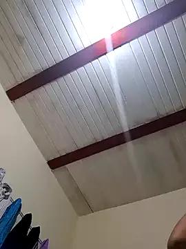 Zaralu_ from StripChat