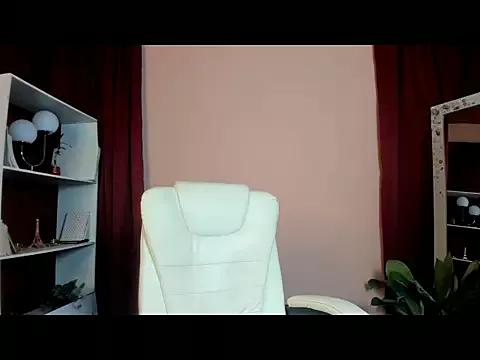 Zarasolei from StripChat is Freechat