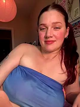 zarialove from StripChat is Freechat