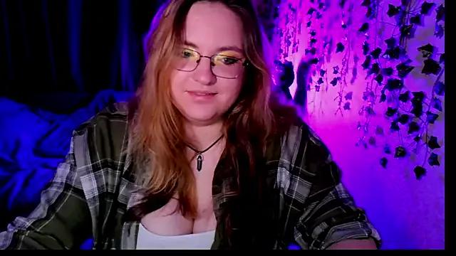 ZayaRush from StripChat