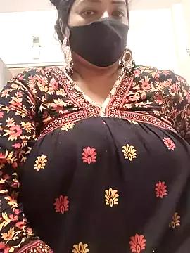 zeepe19 from StripChat