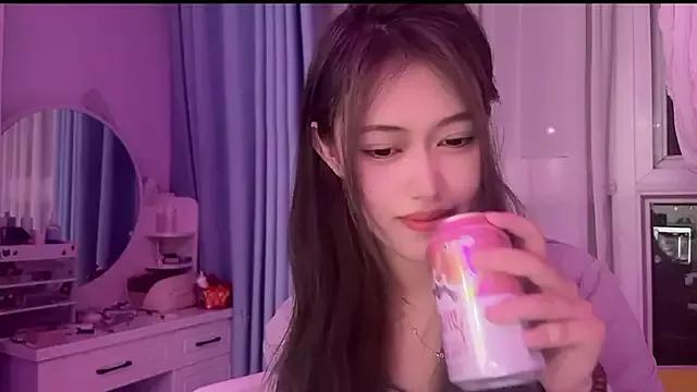 Zhuli69 webcams show profile image 