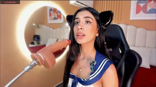 zia_cooper from StripChat is Freechat