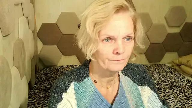 Photos of Zoe_Steell from StripChat is Freechat