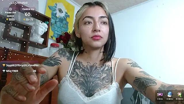ZoeBakers_ from StripChat is Freechat