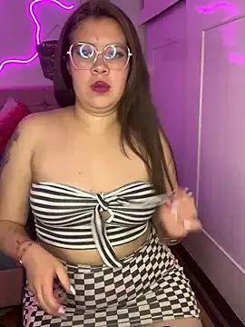 Zoee_pink from StripChat
