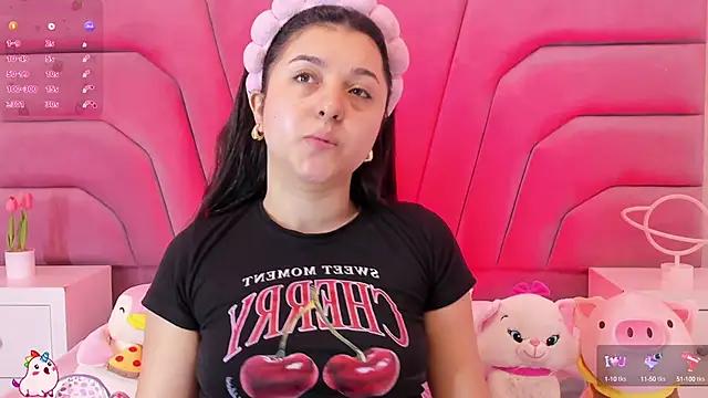 zoewillian from StripChat is Freechat