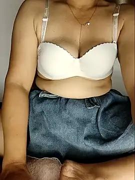Zonna229 from StripChat