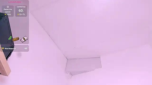 zulyjones from StripChat is Freechat