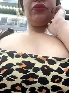 Photos of Zyrella from StripChat is Freechat