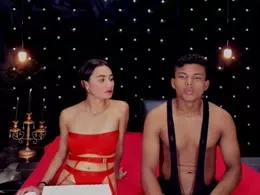 CrisandKarla webcams show profile image 
