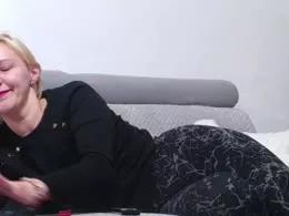 Elsiemacks webcams show profile image 