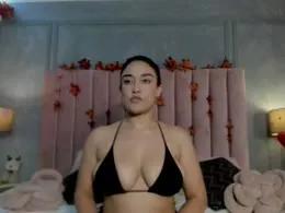 Emmi from xCams