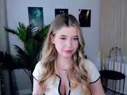 FollowLovee from xCams