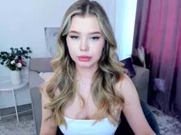 FollowLovee from xCams