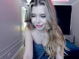 FollowLovee from xCams